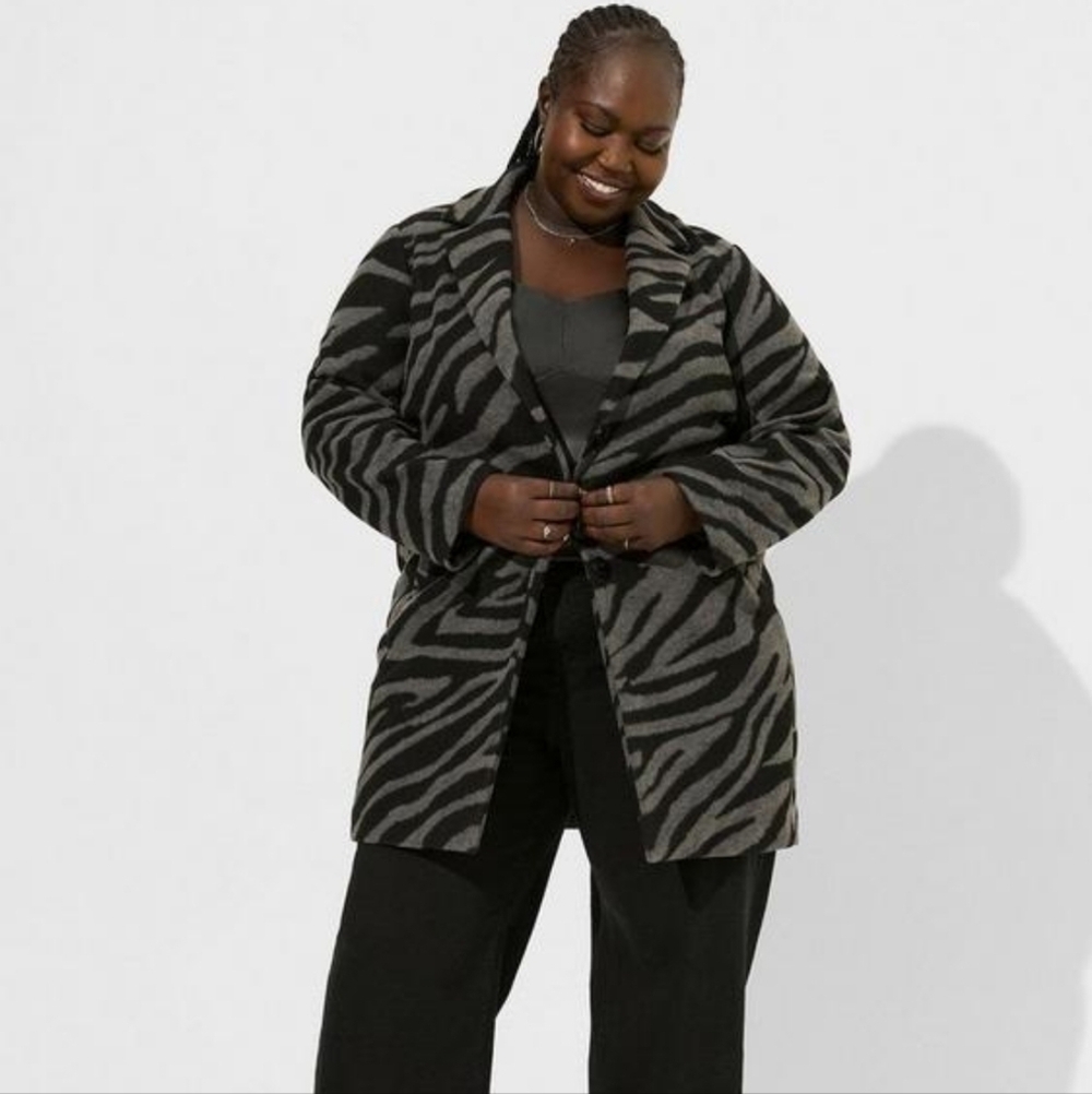 Torrid sz 1 Jacquard Blazer style coat black gray zebra print sz 1X new
